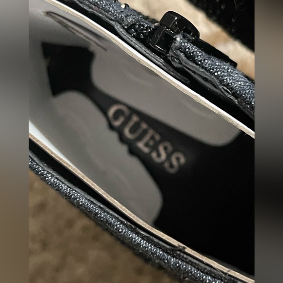 Guess Navy Rhinestone embellished stiletto Heel ankle Booties NEW size 7.5 - Picture 5 of 9